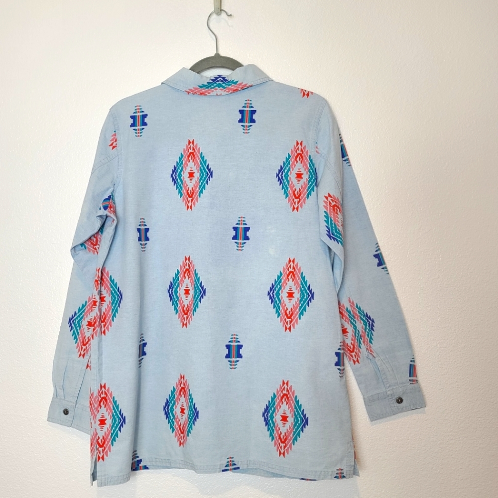 Vintage Denim & Co Southwestern Chambray Button Down Shirt - Picture 7 of 12